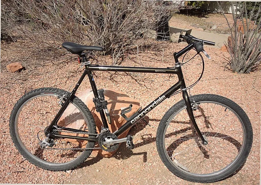 Cannondale M200SE Mtn. Bike 22 Frame 26" WH Hand Made In USA