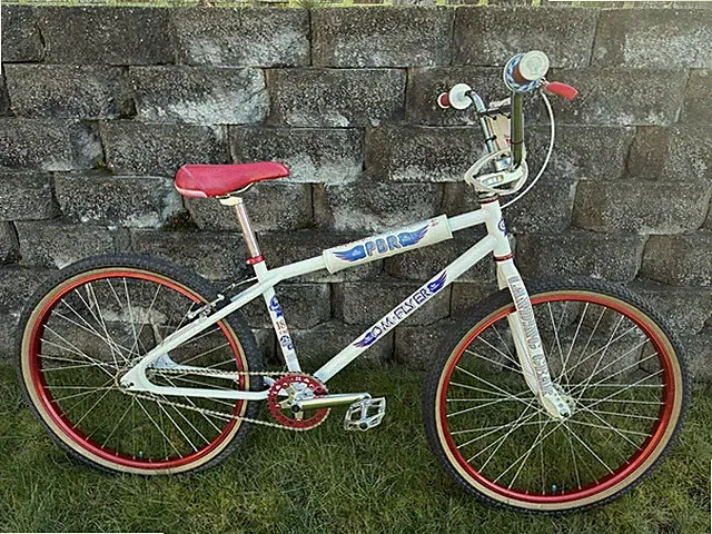 Rare 2015 SE Bikes Om Flyer Pabst Blue Ribbon BMX Racing 26” Promo Cruiser White